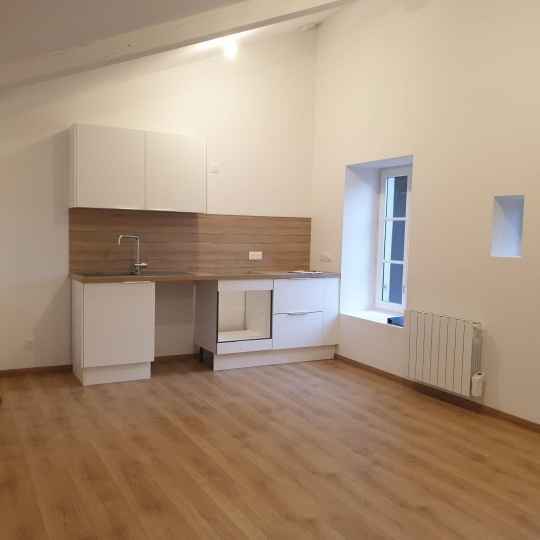  PROST immobilier : Apartment | VONNAS (01540) | 68 m2 | 650 € 