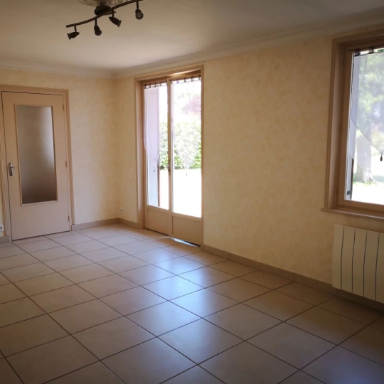  PROST immobilier : Maison / Villa | MANZIAT (01570) | 80 m2 | 725 € 