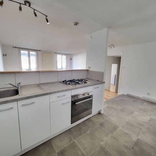  PROST immobilier : Appartement | CHALAMONT (01320) | 77 m2 | 735 € 