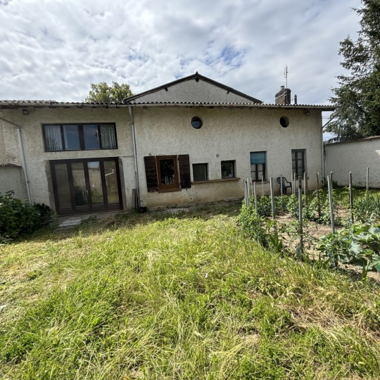  PROST immobilier : Maison / Villa | CAILLOUX-SUR-FONTAINES (69270) | 200 m2 | 330 000 € 