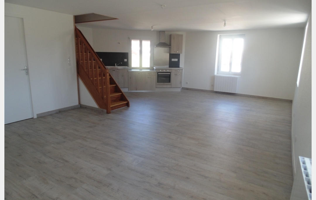 PROST immobilier : Appartement | SAINT-PAUL-DE-VARAX (01240) | 92 m2 | 790 € 