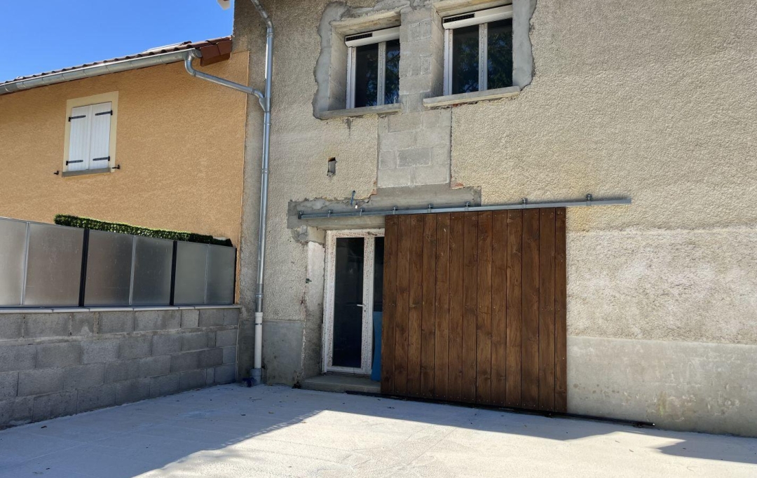 PROST immobilier : Appartement | SAINT-PAUL-DE-VARAX (01240) | 82 m2 | 810 € 