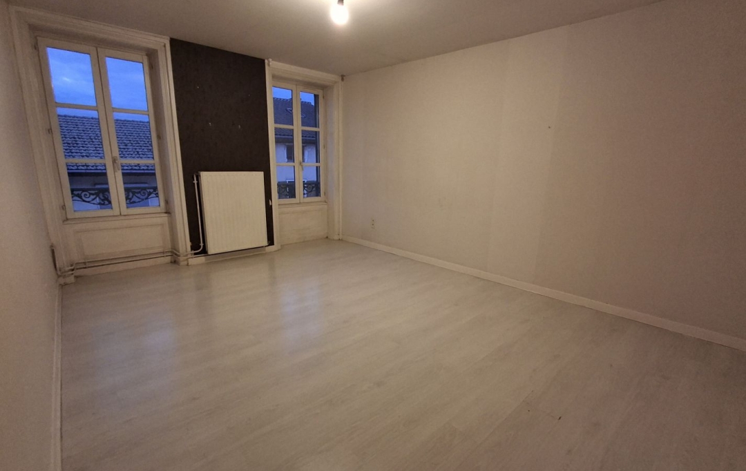 PROST immobilier : Appartement | PONT-DE-VAUX (01190) | 117 m2 | 530 € 