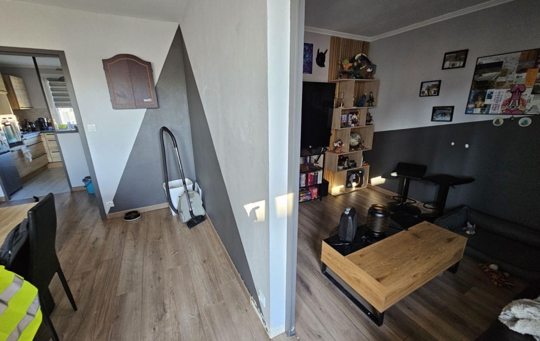 PROST immobilier : Appartement | BOURG-EN-BRESSE (01000) | 80 m2 | 880 € 