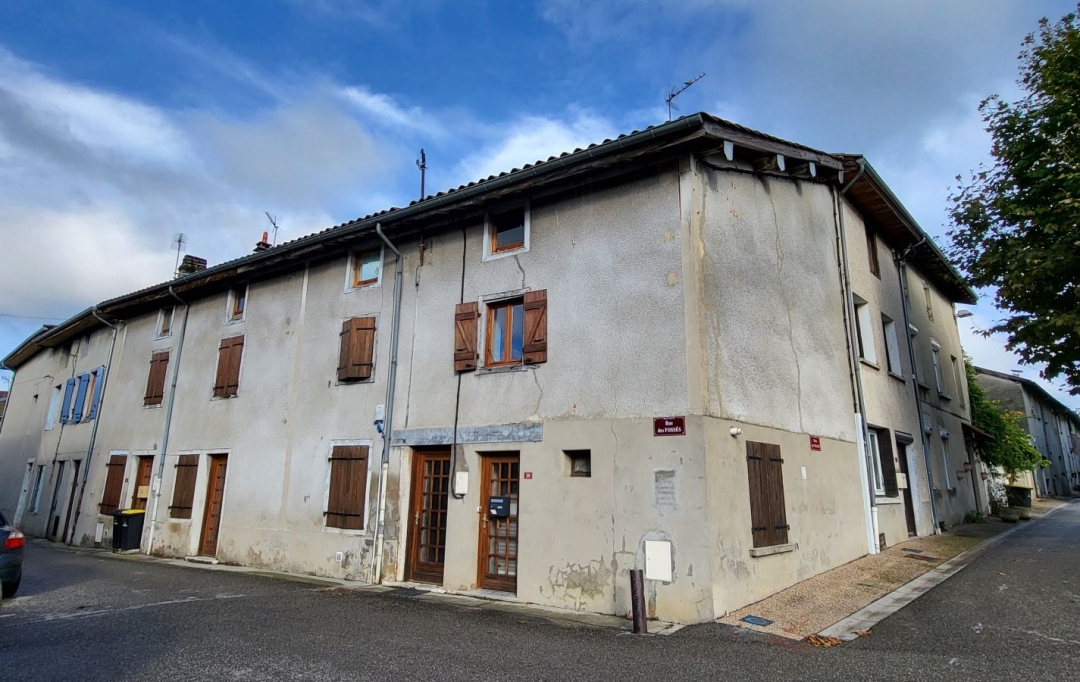 PROST immobilier : Immeuble | CHALAMONT (01320) | 165 m2 | 230 000 € 