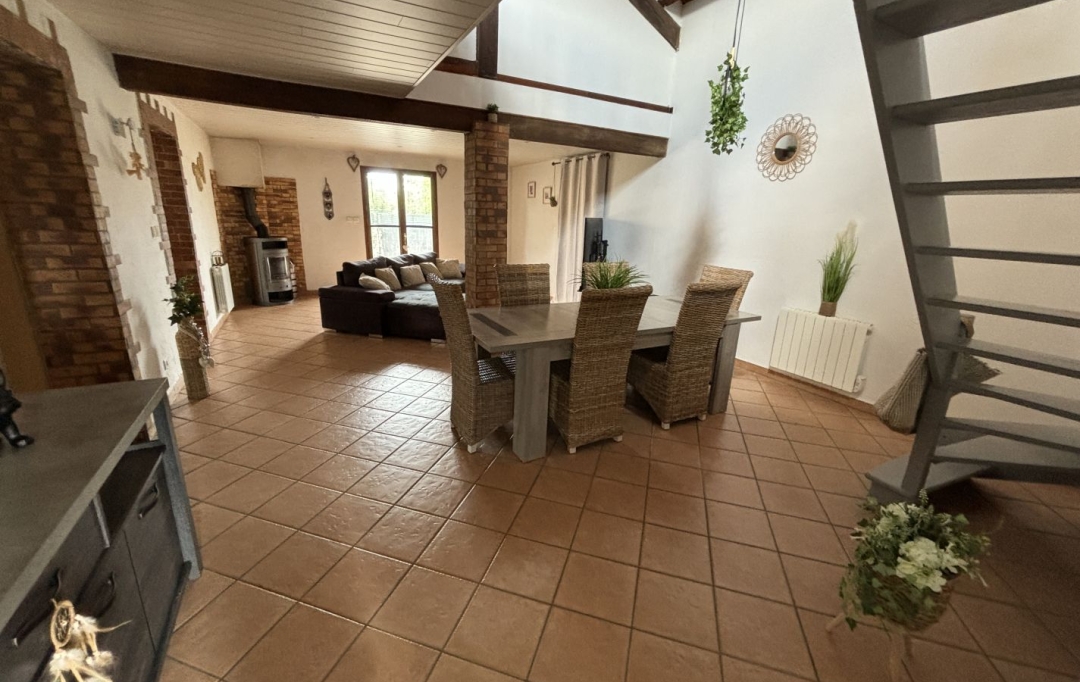 PROST immobilier : Maison / Villa | CHANOZ-CHATENAY (01400) | 165 m2 | 295 000 € 