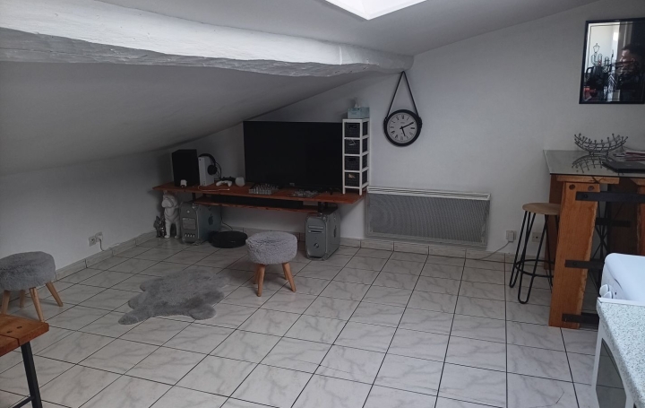 Appartement P2   AMBERIEU-EN-BUGEY  21 m2 420 € 